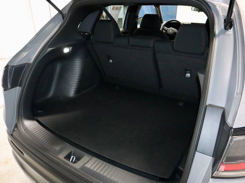 Used 2025 Honda HR-V Sport image 15