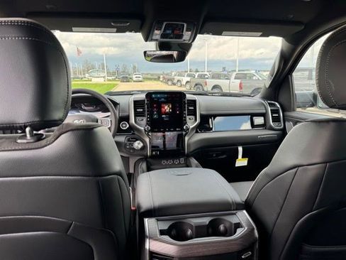New 2026 RAM 1500 Laramie w/ Night Edition AWD/4WD image 33