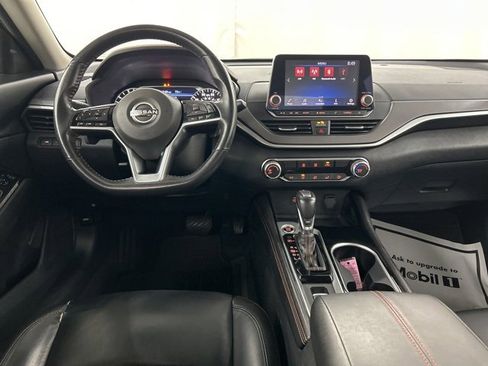 Used 2023 Nissan Altima 2.5 SR image 21