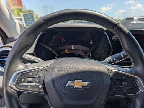 Used 2024 Chevrolet Trax LT w/ Driver Confidence Package FWD image 13