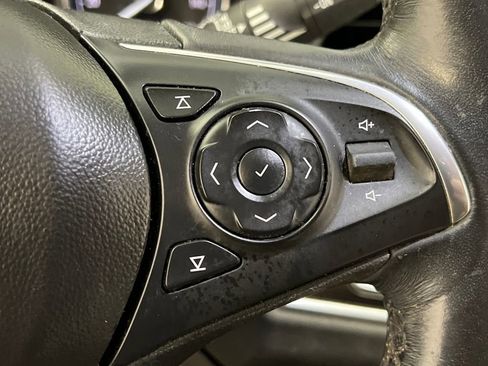 Used 2018 Buick Enclave Premium image 48