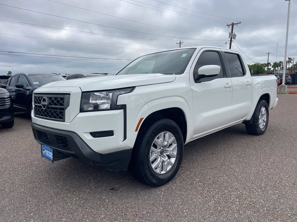 Certified 2023 Nissan Frontier SV RWD image 3
