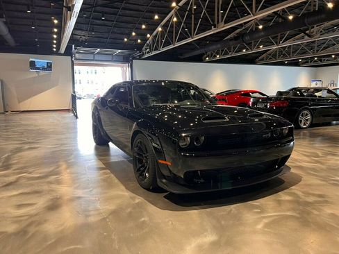 Used 2021 Dodge Challenger SRT Hellcat Redeye image 8