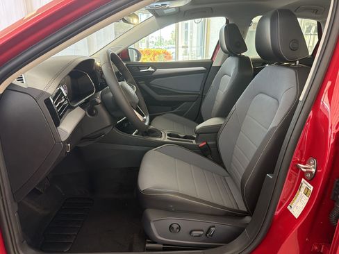 New 2026 Volkswagen Jetta SE FWD image 5