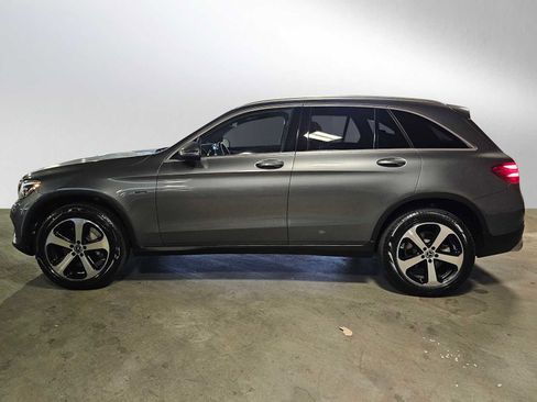 Used 2019 Mercedes-Benz GLC 350e 4MATIC image 7