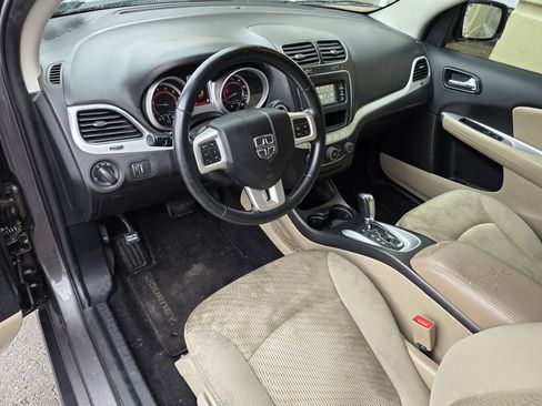 Used 2015 Dodge Journey American Value Package w/ Flexible Seating Group image 51