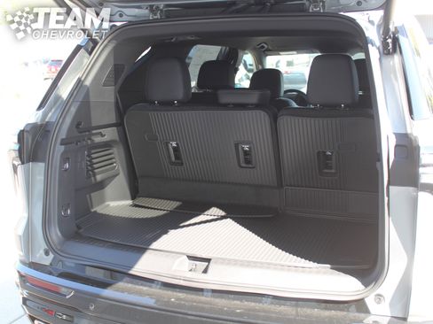 New 2026 Chevrolet Traverse High Country w/ LPO, Floor Liner Package image 22