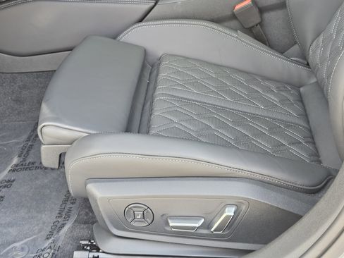 Used 2025 Audi S5 Premium Plus image 25