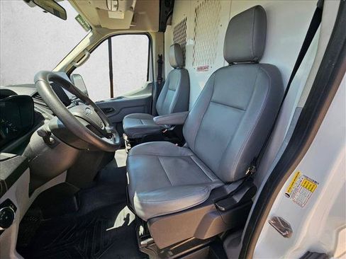 Used 2015 Ford Transit 250 148 Medium Roof RWD image 16