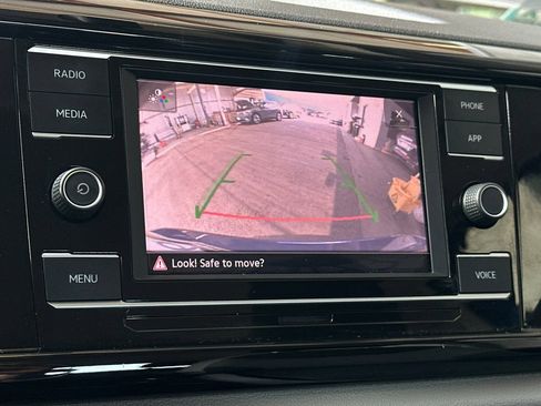 Used 2023 Volkswagen Taos S FWD image 19