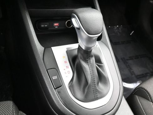 Used 2023 Kia Forte LXS w/ LXS Technology Package FWD image 20