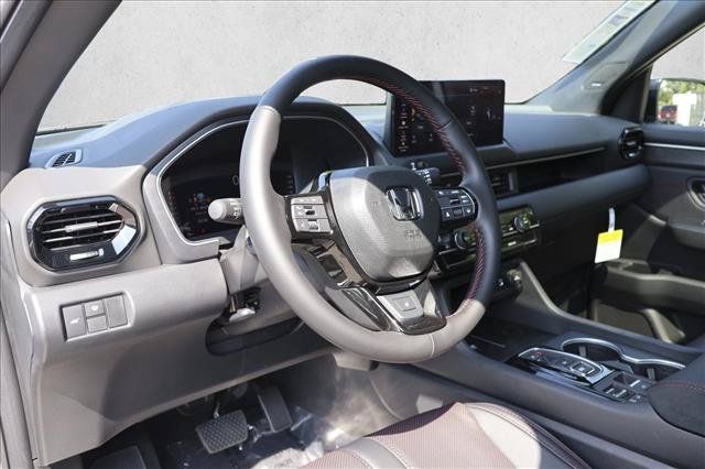 New 2026 Honda Pilot Black Edition image 10
