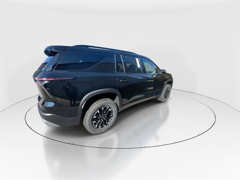 New 2026 Chevrolet Traverse Z71 image 8