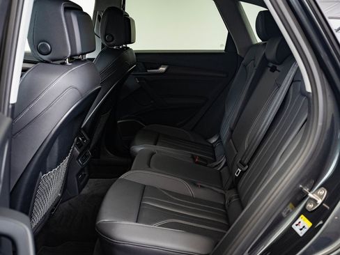 Certified 2025 Audi Q5 2.0T Premium Plus w/ Premium Plus Package image 35