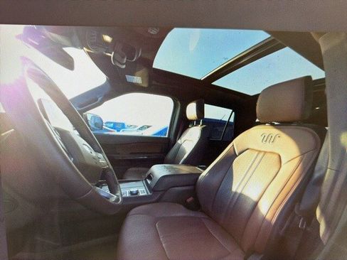 Used 2022 Ford Expedition Max King Ranch image 7