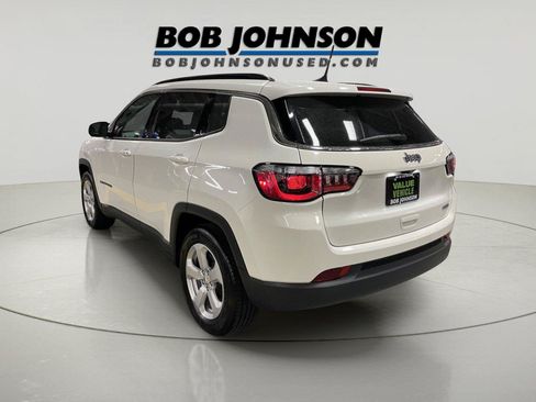 Used 2021 Jeep Compass Latitude w/ Sun and Sound Group FWD image 5
