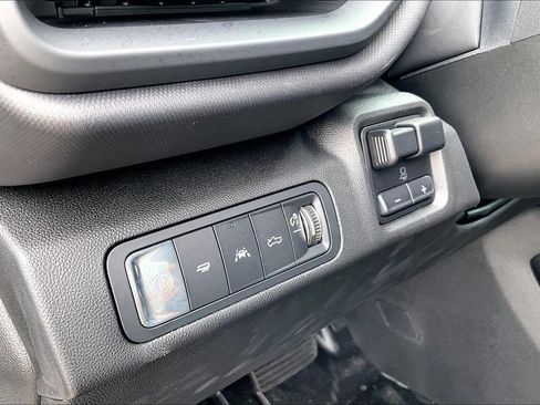 New 2024 GMC Sierra 3500 Pro w/ Fleet Convenience Package RWD image 17