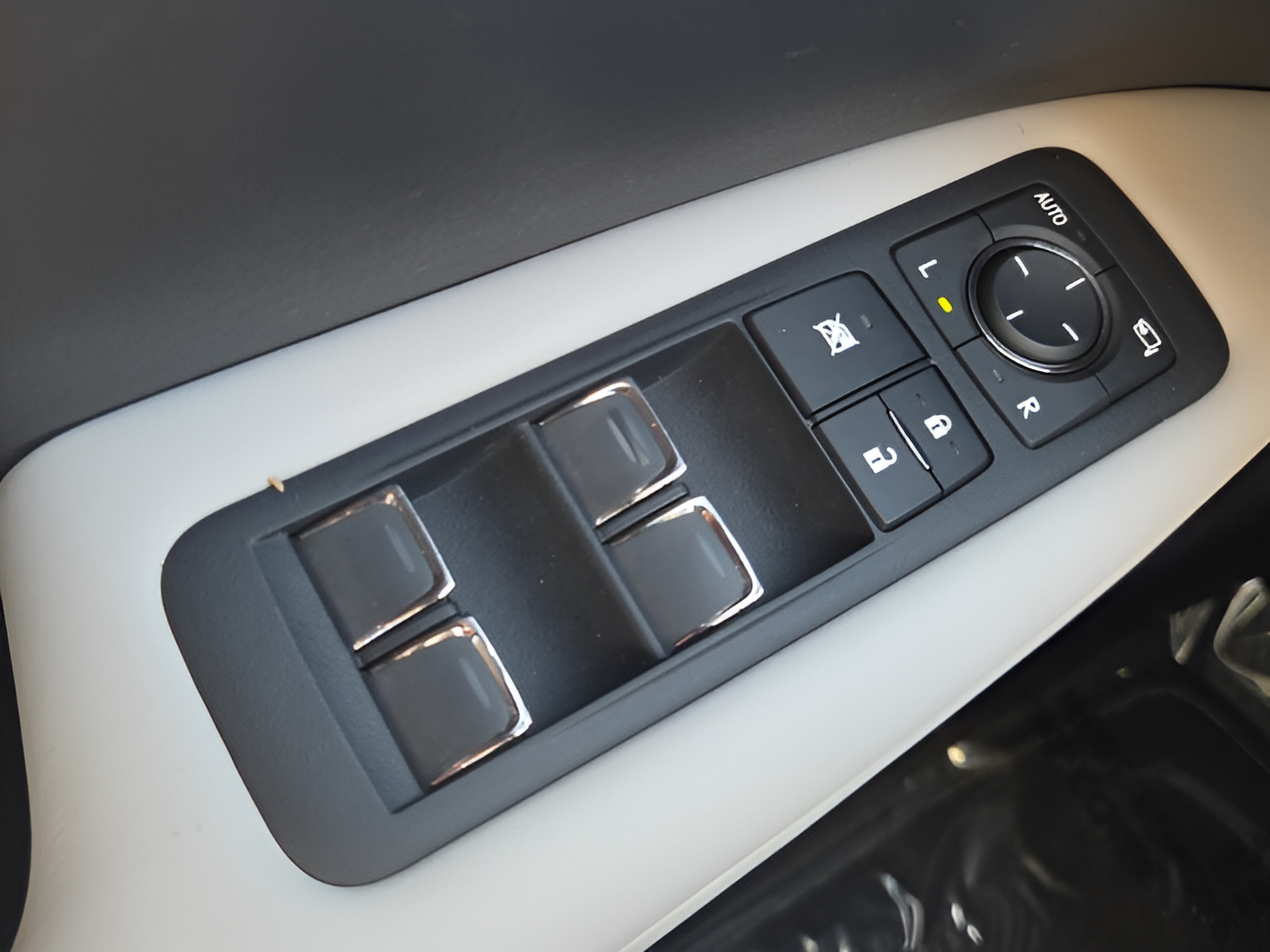 Certified 2021 Lexus RX 350 FWD w/ Premium Package image 29