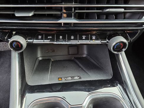 Certified 2024 Chevrolet Traverse Z71 w/ Enhanced Driving Package image 24