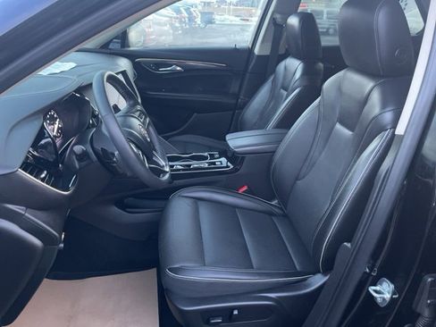 Used 2023 Buick Envision Essence image 12