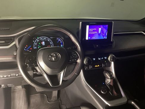 Used 2023 Toyota RAV4 SE w/ Weather & Moonroof Package AWD/4WD image 12