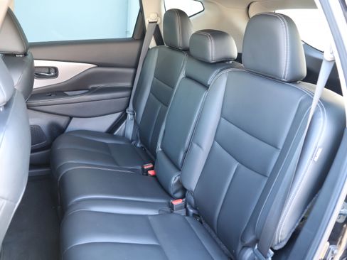 Used 2023 Nissan Murano SV w/ SV Midnight Edition Package image 35