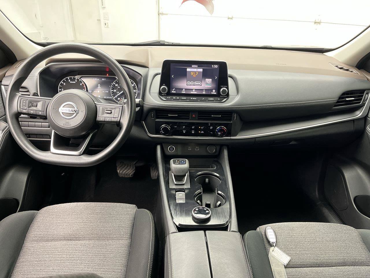 Used 2021 Nissan Rogue S AWD/4WD image 4