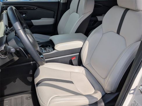 Certified 2026 Honda Passport RTL image 28