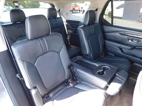 Used 2023 Honda Pilot Elite image 23