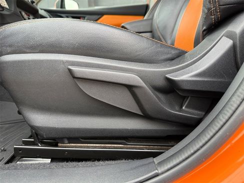 Used 2019 Subaru Crosstrek 2.0i Premium w/ Eyesight System image 13