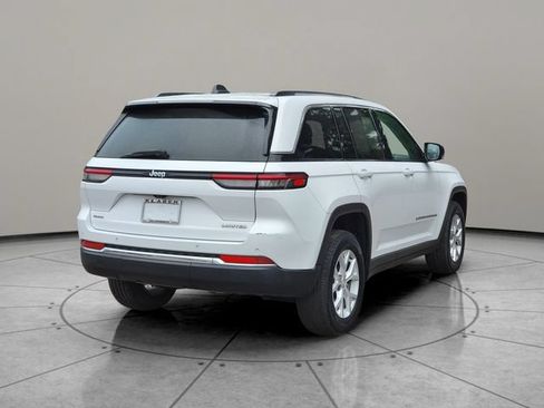 Certified 2023 Jeep Grand Cherokee Limited AWD/4WD image 12