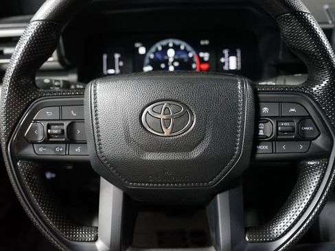 Used 2024 Toyota Tacoma SR5 AWD/4WD image 13