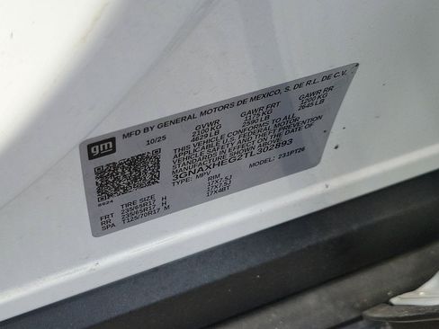 Used 2026 Chevrolet Equinox LT FWD image 31