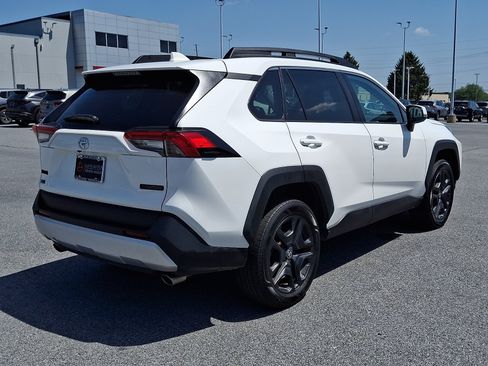 Used 2024 Toyota RAV4 Adventure AWD/4WD image 7