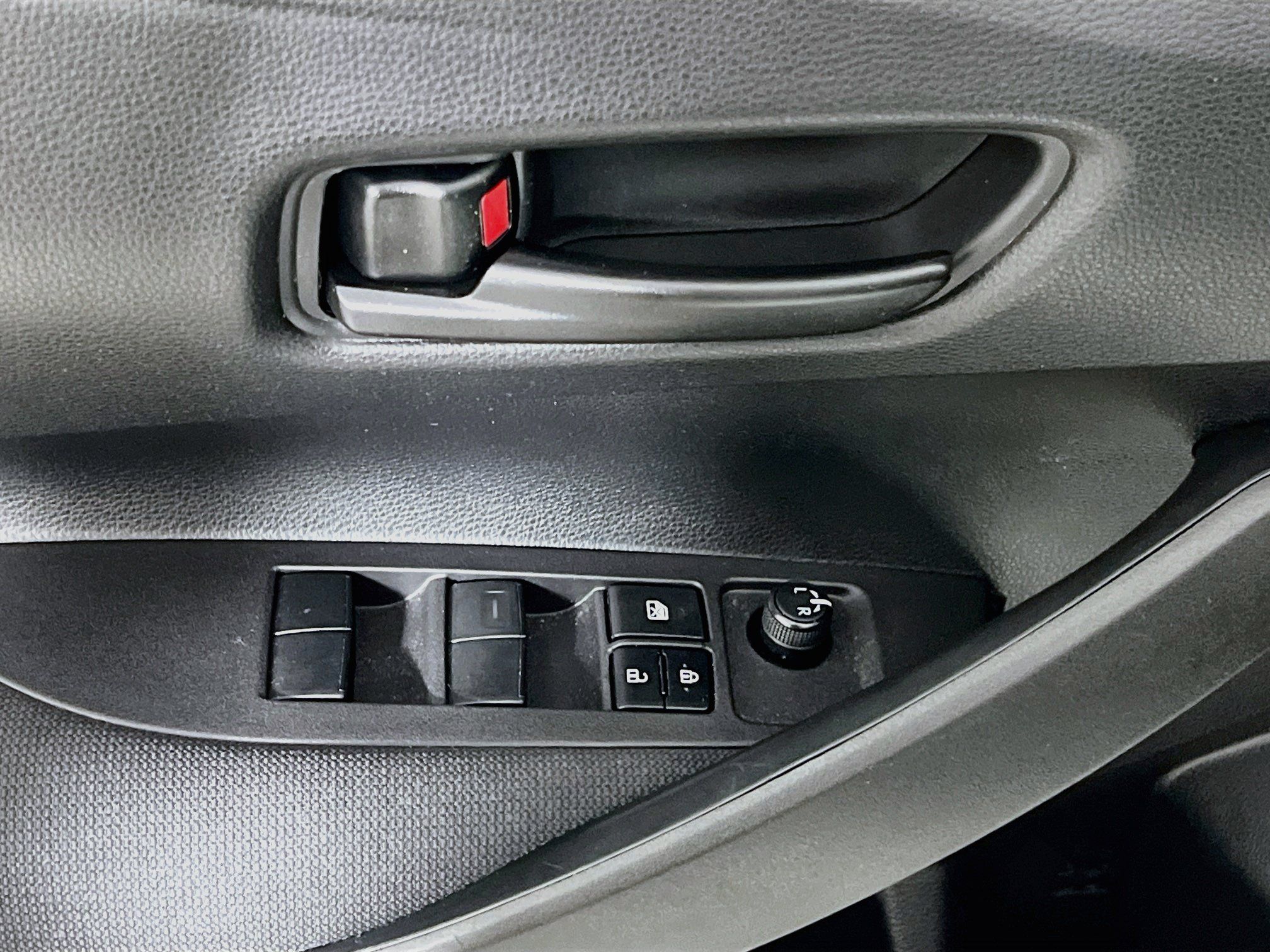 Used 2024 Toyota Corolla LE FWD image 16