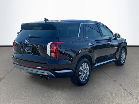 Used 2024 Hyundai Palisade SEL FWD image 7