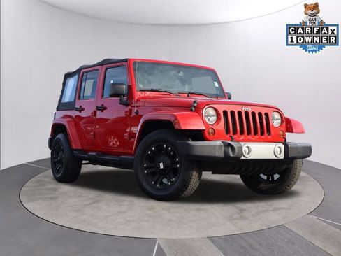 Used 2013 Jeep Wrangler Unlimited Sahara w/ Connectivity Group image 1