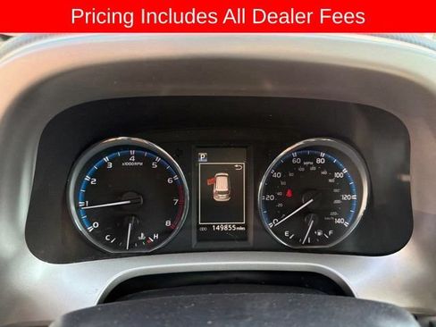 Used 2016 Toyota RAV4 XLE AWD/4WD image 2