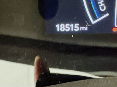 Used 2025 Toyota Camry LE image 19