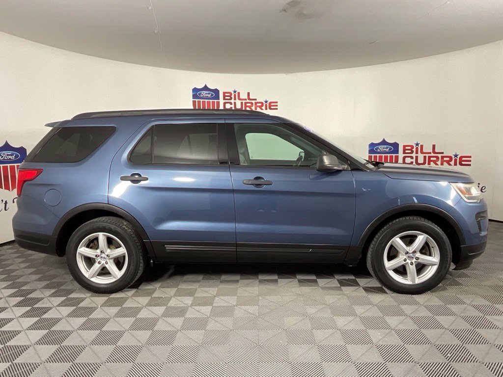 Used 2018 Ford Explorer FWD image 2