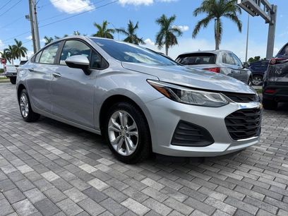 Used 2019 Chevrolet Cruze LS w/ LS Convenience Package