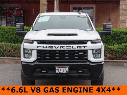 Used 2022 Chevrolet Silverado 2500 Custom w/ Custom Value Package image 3