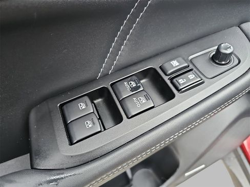 Used 2019 Subaru Outback 2.5i Limited image 24