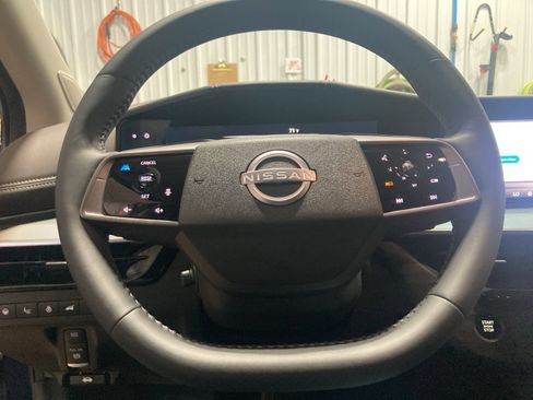 Used 2025 Nissan Murano Platinum w/ Cargo Package image 15