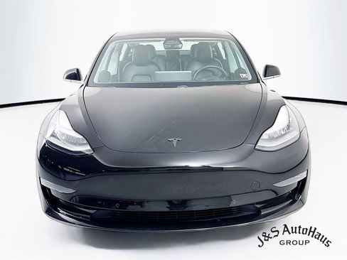 Used 2018 Tesla Model 3 Long Range image 2