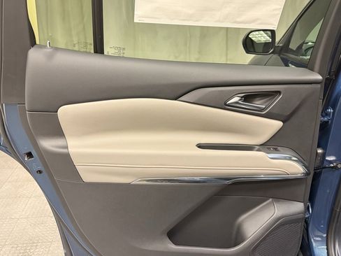 New 2026 Chevrolet Traverse LT w/ Sun and Wheel Package image 23