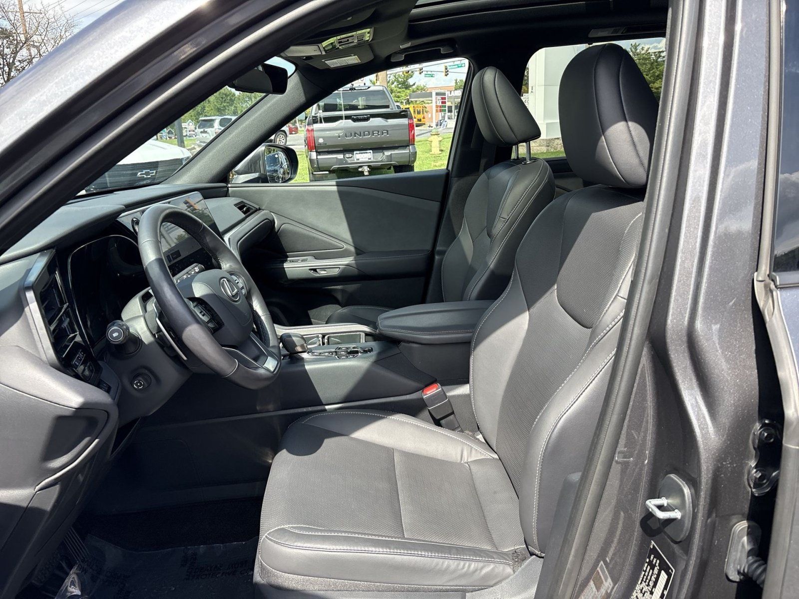 Used 2024 Lexus TX 350 AWD w/ Technology Package image 13