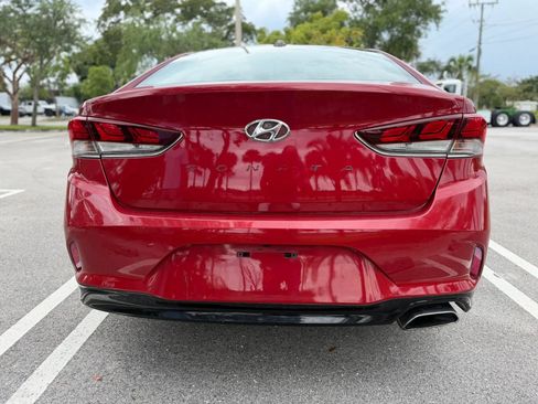 Used 2018 Hyundai Sonata SEL w/ Tech Package 02 FWD image 6