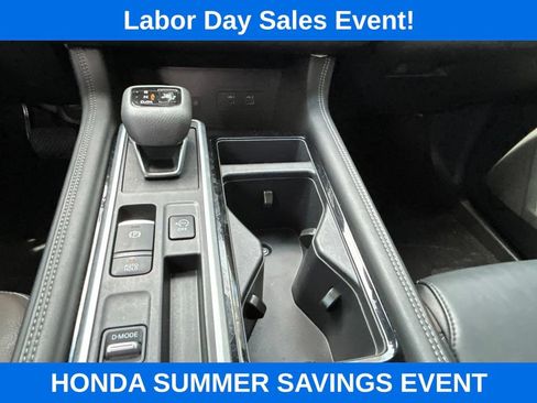 Used 2025 Nissan Pathfinder Platinum w/ Cargo Package FWD image 22