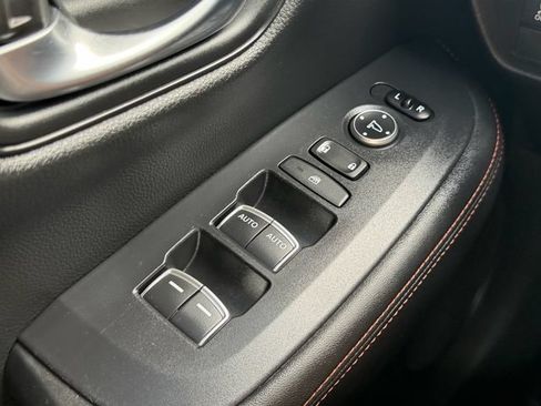 Used 2024 Honda HR-V Sport image 25